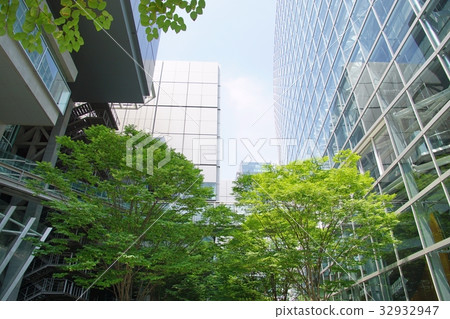 Tokyo International Forum Part 4 32932947