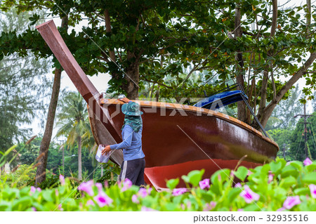 new paint on fishing boat new paint on fishing boat 32935516