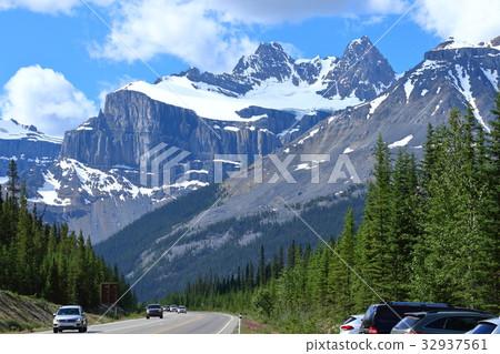 Canadian Rockies, Banff National Park 32937561