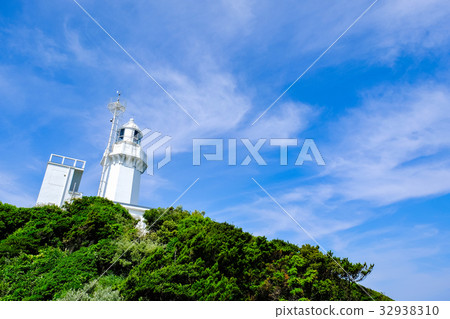 Sadaki Cape Lighthouse 32938310
