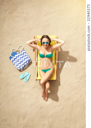 Young woman traveler tourist top view vacation 32940375
