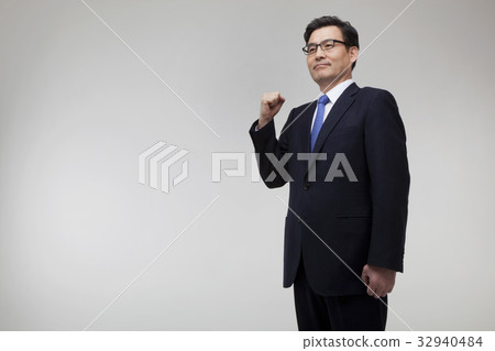 商人 32940484