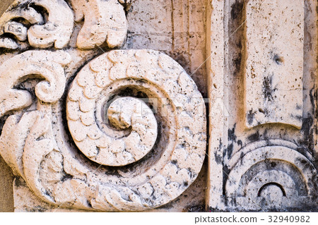 Deatil baroque style Deatil baroque style 32940982