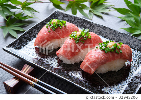 Wagyu handmade sushi Wagyu handmade sushi 32945200