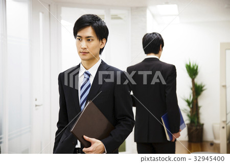 Business office meeting business man 32945400