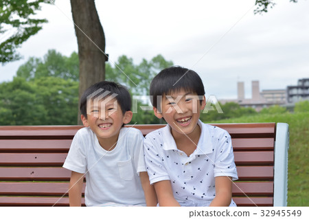 Brother Brother 32945549
