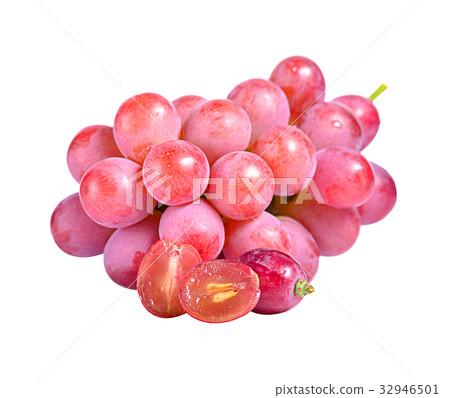 red grapes isolated on white background 32946501