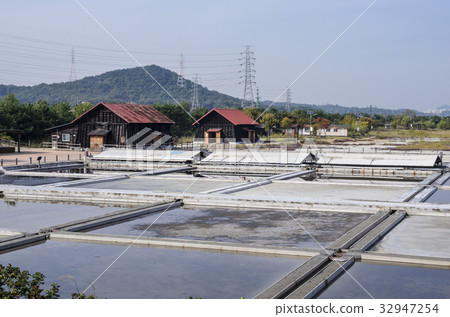 Salt mine, salt warehouse, Sora wetland ecological park 32947254