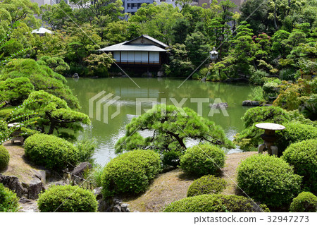 Kobe Sorakuen 32947273