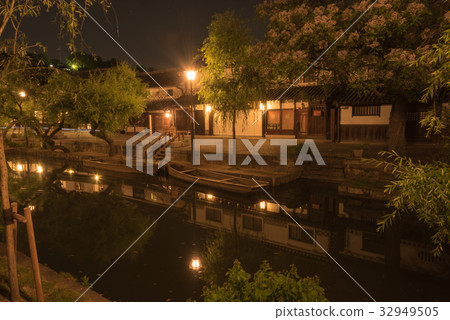 Kurashiki Aichi District Night view 32949505
