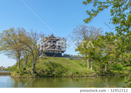 Landscape of Takada Castle 32952312