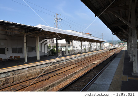JR西日本San-in幹線Hamasaka站 JR西日本San-in幹線Hamasaka站 32953021