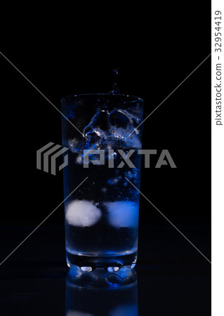 Glass of water with ice Glass of water with ice 32954419
