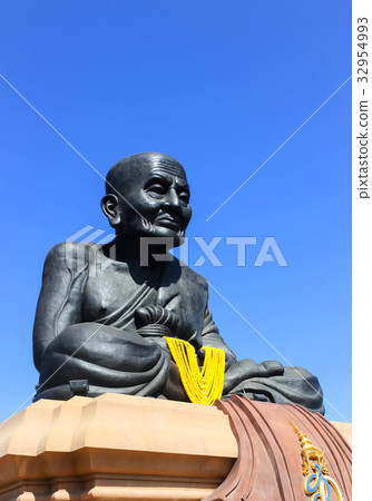 Luang Phor Tuad Statue at Wat Huai Mongkhon Luang Phor Tuad Statue at Wat Huai Mongkhon 32954993