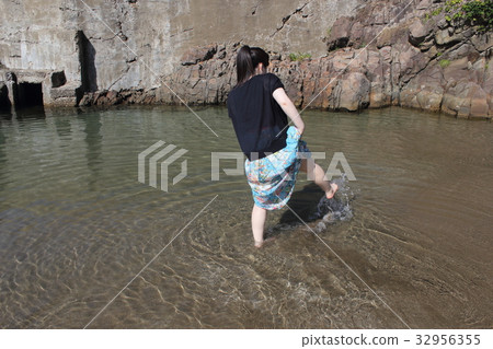 在越前海岸（福井縣福井市Wafu Town Konosu）玩 32956355