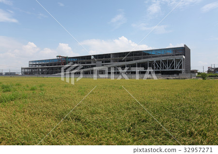 建築工地 32957271