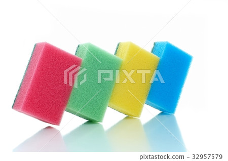 colored sponges 32957579