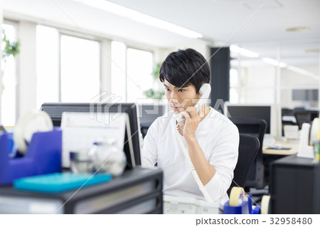 工程師電話 工程師電話 32958480