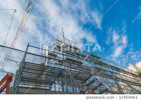 Exterior wall construction scaffolding Exterior wall construction scaffolding 32959461