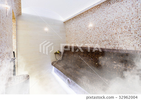 Interior of Turkish sauna, classic Turkish hammam 32962004