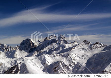 Panoramic view from Elbrus Panoramic view from Elbrus 32963016