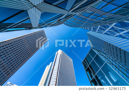 <Tokyo> Shinjuku Fukutoshin business district 32963175