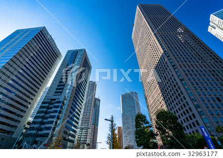 <Tokyo> Shinjuku Fukutoshin business district 32963177