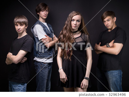 Photo of rock band - woman and men 32963496