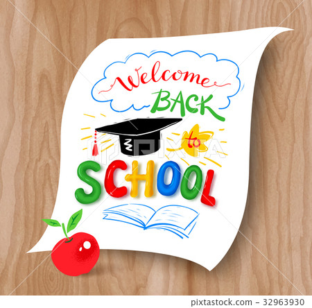 Back to School lettering with graduation hat 32963930