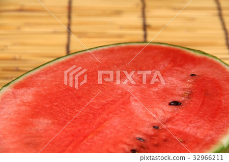 Section of watermelon 32966211
