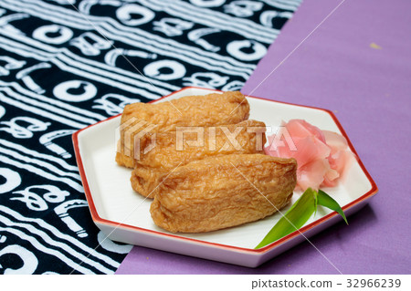 奧里亞里先生 32966239