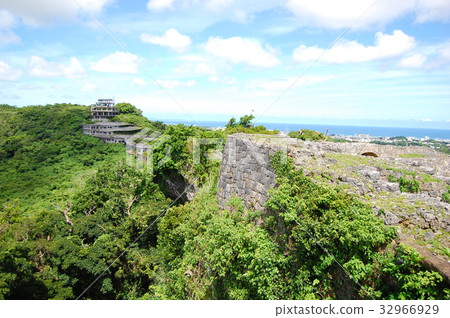 Nakagusuku城堡100座著名的城堡 32966929