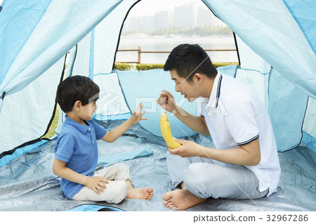 爸爸和兒子，家庭，湖泊公園，一山，高陽市，京畿道 32967286