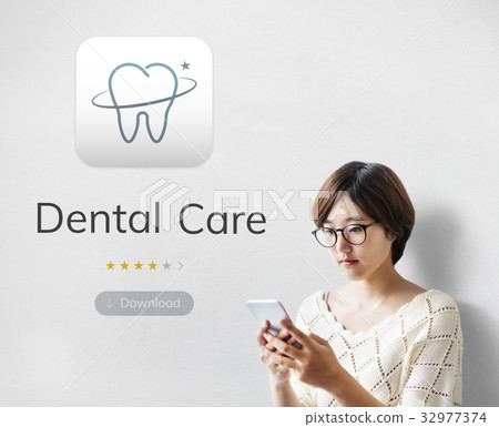 Young adult girl with illustration of dental care application 32977374
