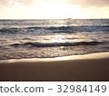 A beach 32984149