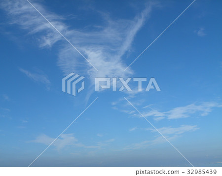 夏天的藍天白雲 32985439