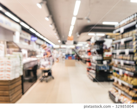 blurred supermarket aisle blurred supermarket aisle 32985804