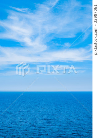 Ocean 32987061
