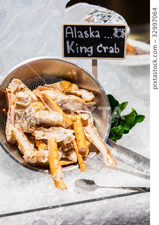 Alaska King crab 32997064
