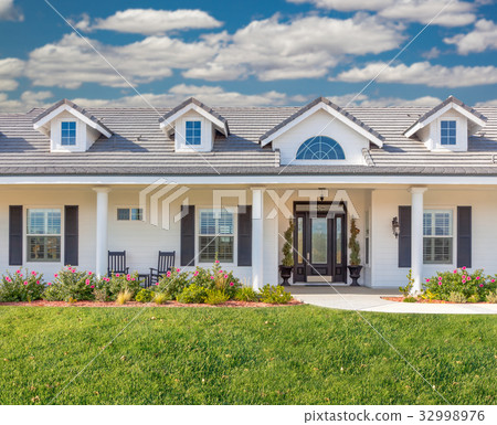Beautiful Custom Built Home Facade and Yard. 32998976