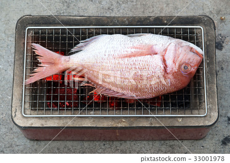 Thai grilled fish 33001978