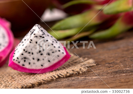 Fresh Dragon fruit or Pitahaya fruit Fresh Dragon fruit or Pitahaya fruit 33002736
