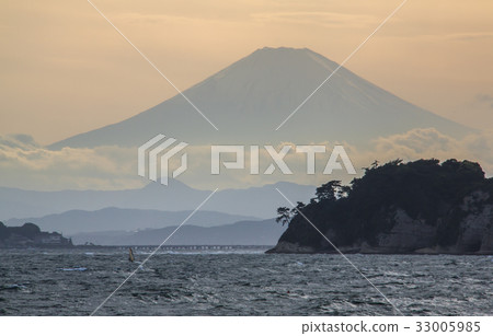 從Kosubo日落富士山的Zushi 33005985