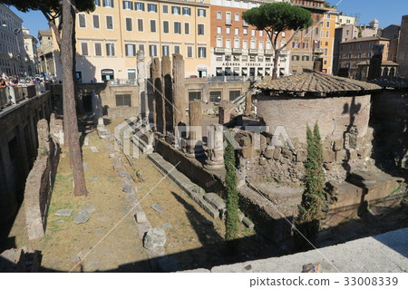 Torre Argentina square Torre Argentina square 33008339