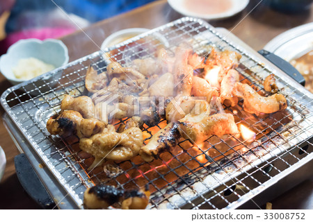 Smoke, flames and tonchan in the brow 33008752