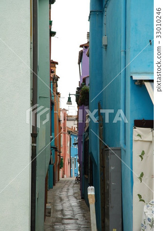 出路 出路 33010246