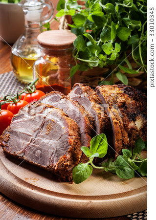 Roasted pork neck with spices 33010348