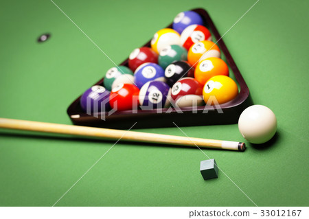 Billiard game! 33012167