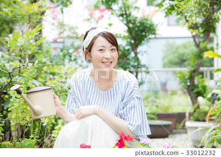 園藝女士 園藝女士 33012232