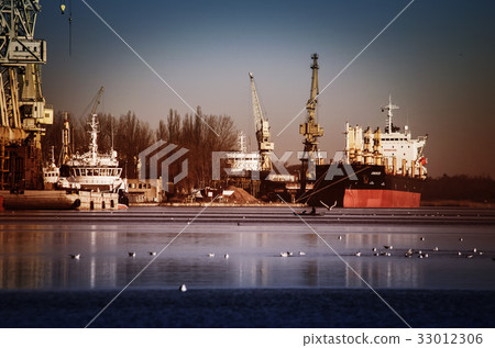 Szczecin. River Port Szczecin. River Port 33012306